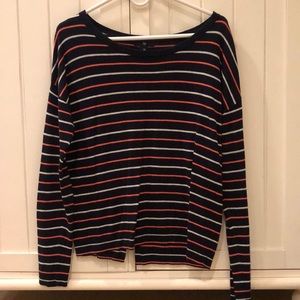 Gap light sweater